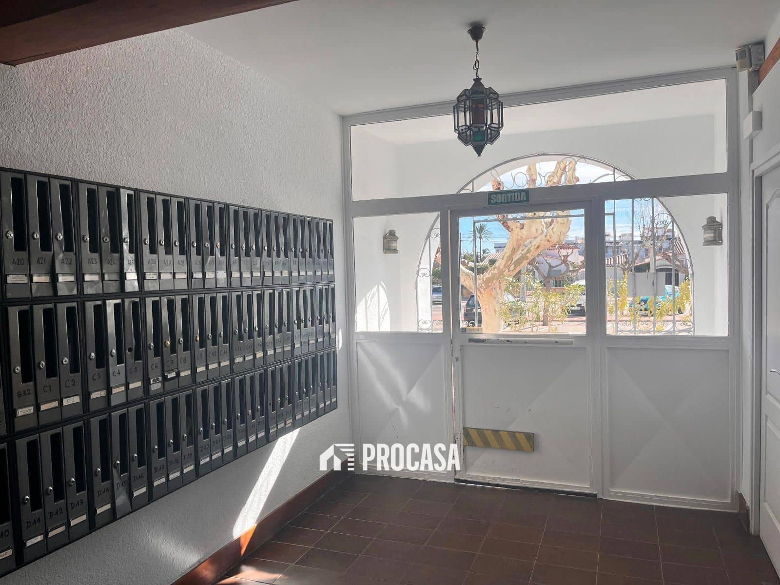 1 bedroom Flat for sale in Empuriabrava - € 117,500 (Ref: 9444626)