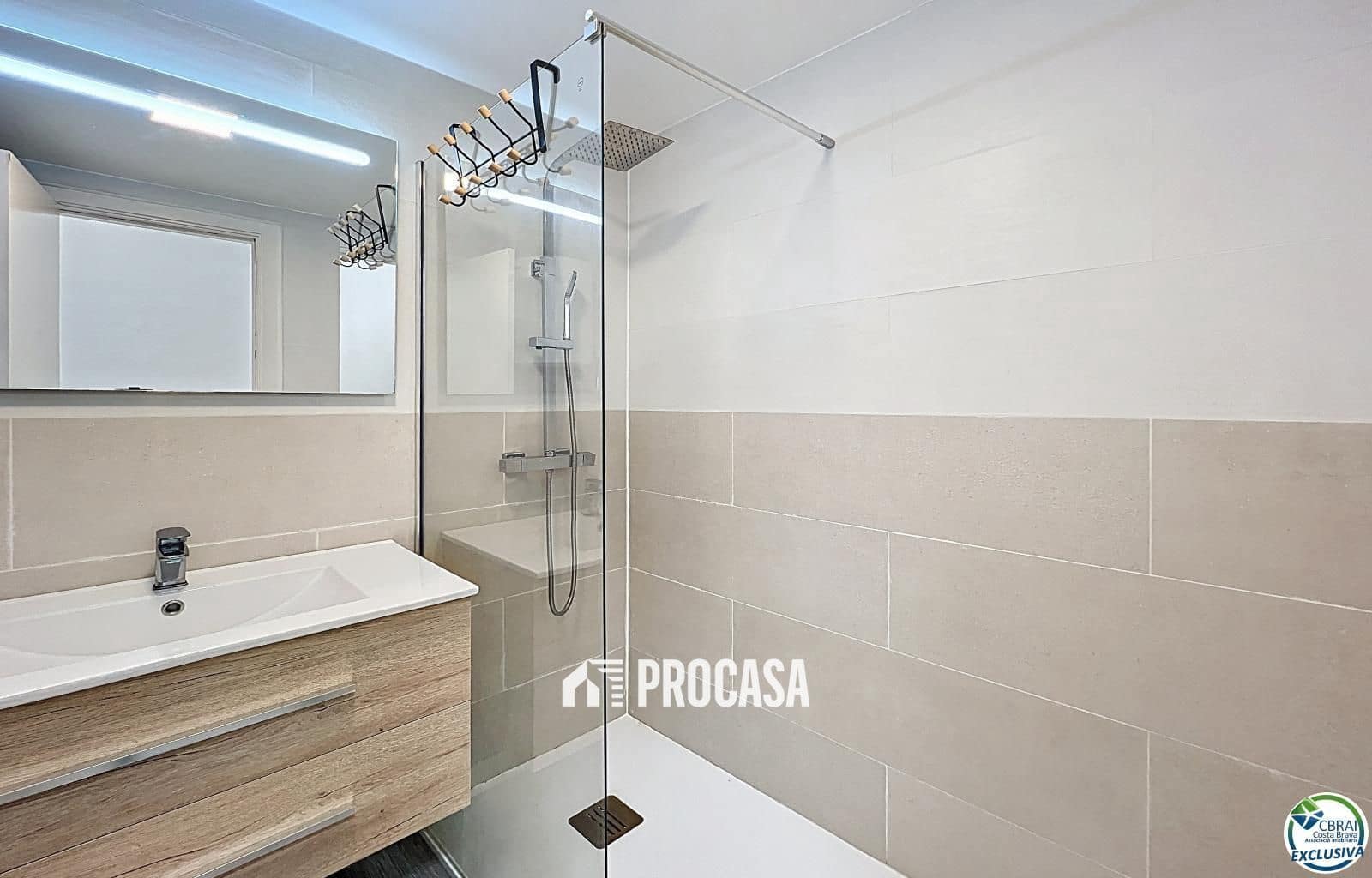 2 makuuhuone Asunto myytävänä paikassa Santa Margarida mukana uima-altaan - 165 000 € (Ref: 9449606)