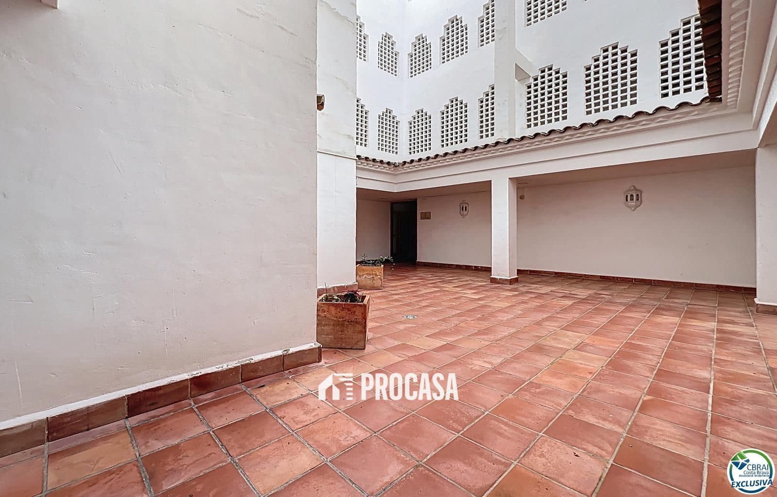 2 makuuhuone Asunto myytävänä paikassa Santa Margarida mukana uima-altaan - 165 000 € (Ref: 9449606)