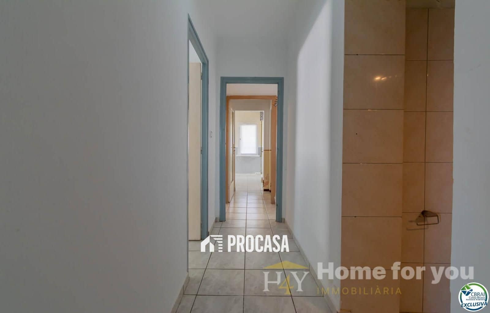 Chalet de 4 habitaciones en Roses en venta con garaje - 645.000 € (Ref: 9449607)