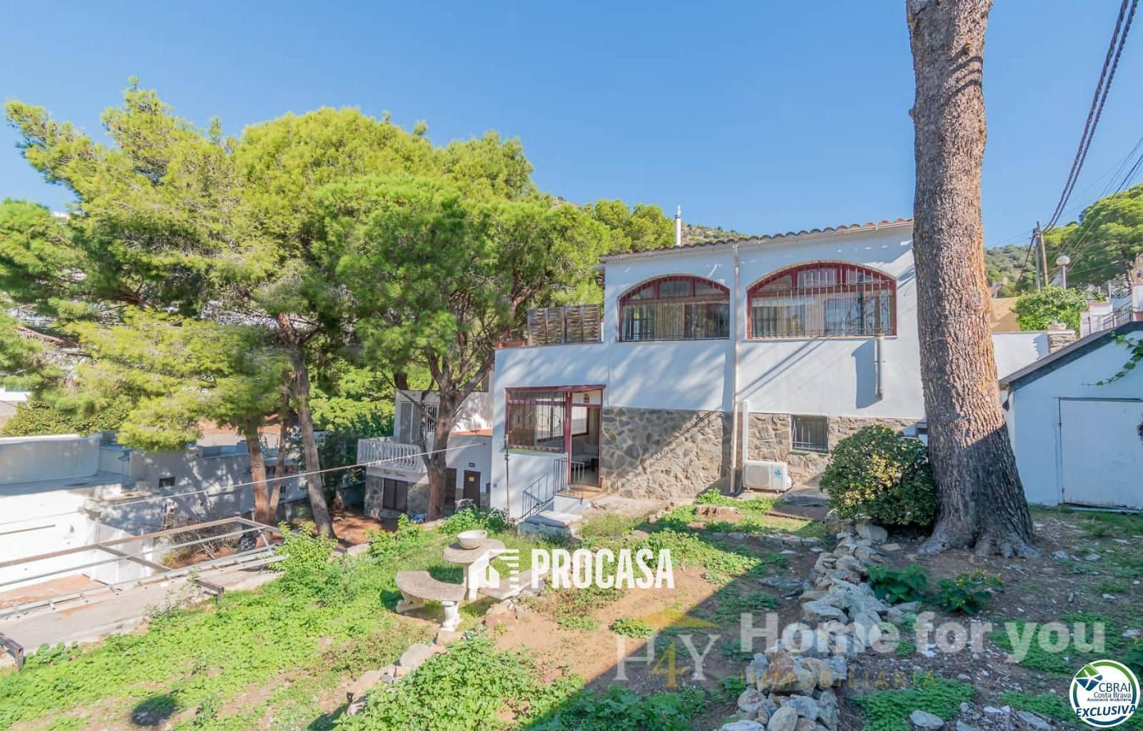 Chalet de 4 habitaciones en Roses en venta con garaje - 645.000 € (Ref: 9449607)