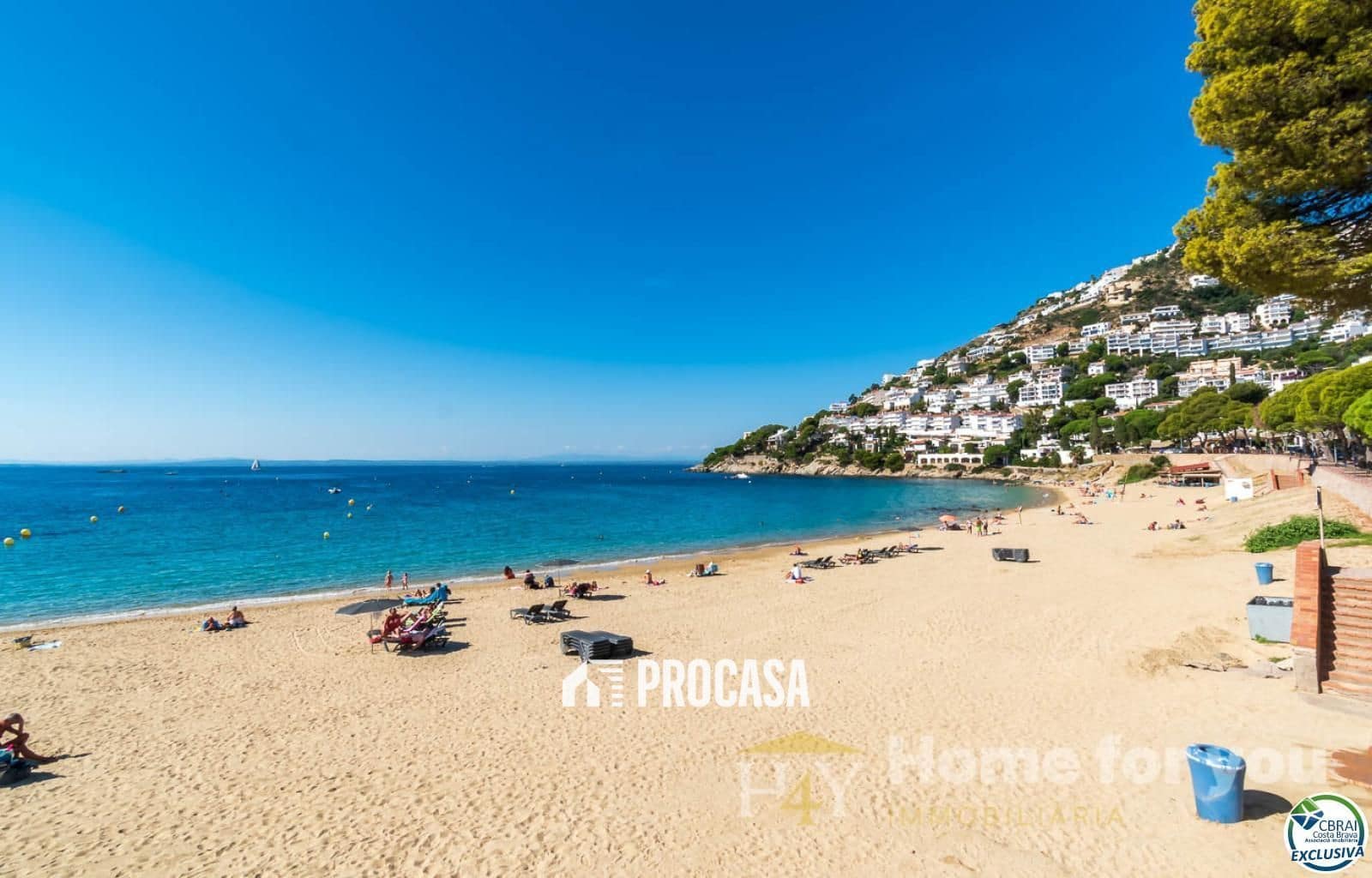 Chalet de 4 habitaciones en Roses en venta con garaje - 645.000 € (Ref: 9449607)