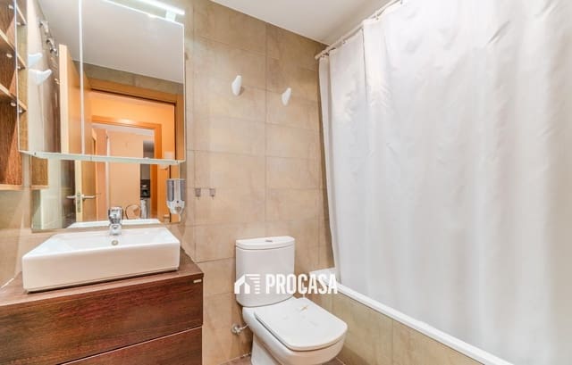 Piso de 1 habitación en Roses en venta - 169.000 € (Ref: 9458424)