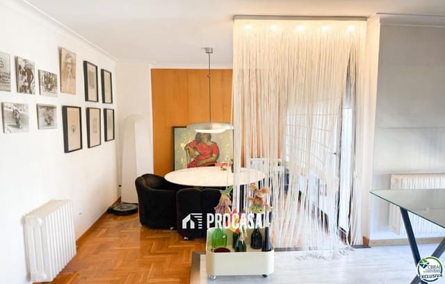 4 makuuhuone Asunto myytävänä paikassa Figueres - 210 000 € (Ref: 9506371)