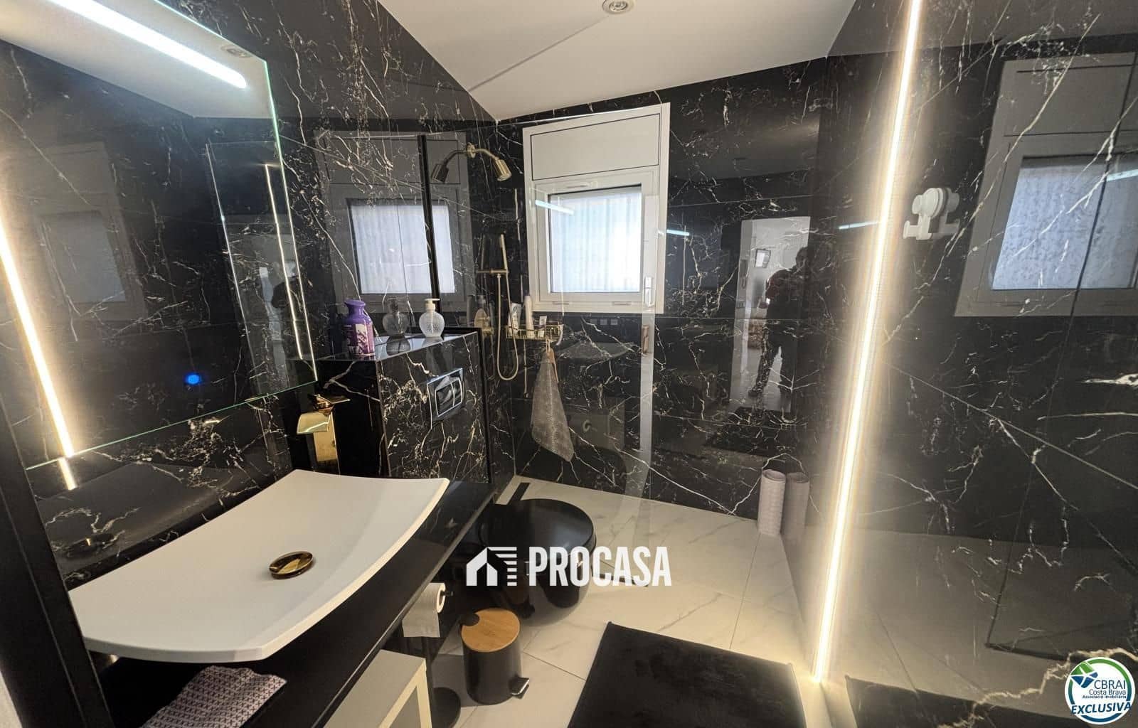 1 Zimmer Wohnung zu verkaufen in Roses - 215.000 € (Ref: 9519181)