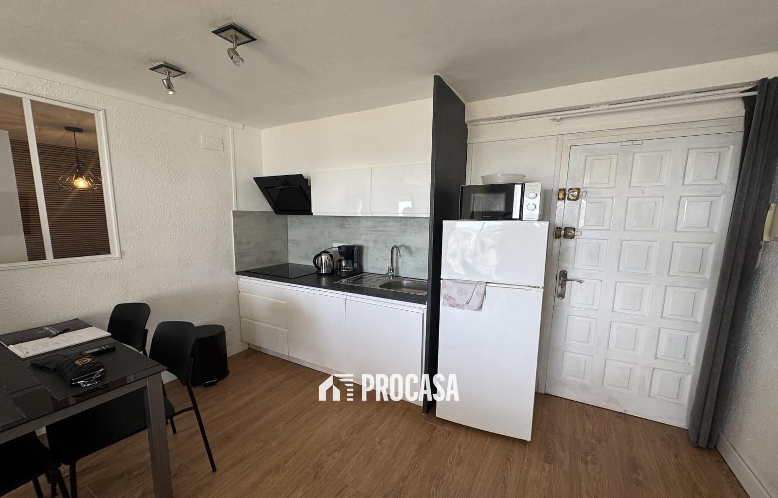2 slaapkamer Flat te koop in Empuriabrava met garage - € 225.000 (Ref: 9521676)