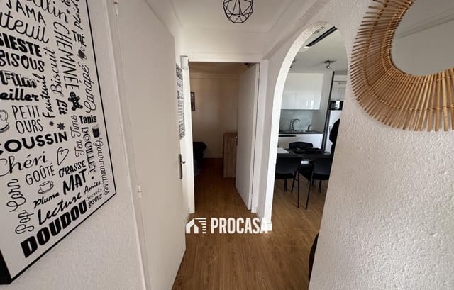 2 slaapkamer Flat te koop in Empuriabrava, Castelló d'Empúries met garage - € 225.000 (Ref: 9521676)