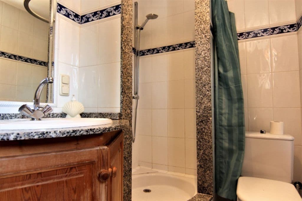 8 makuuhuone Huvila myytävänä paikassa Benissa - 949 000 € (Ref: 9273234)