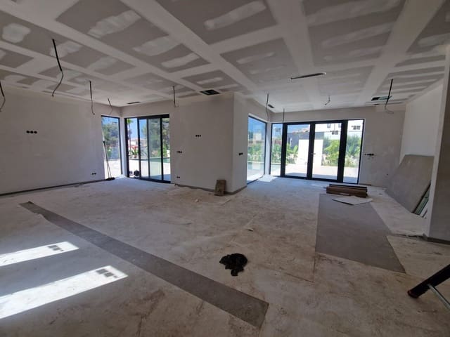 3 makuuhuone Huvila myytävänä paikassa Centro ciudad, Javea / Xàbia - 1 749 000 € (Ref: 9306537)