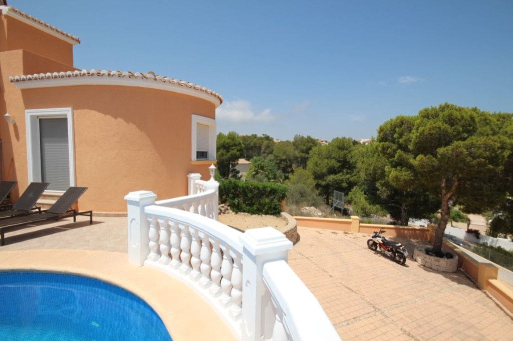 3 bedroom Villa for sale in Javea / Xabia - € 595,000 (Ref: 9306633)