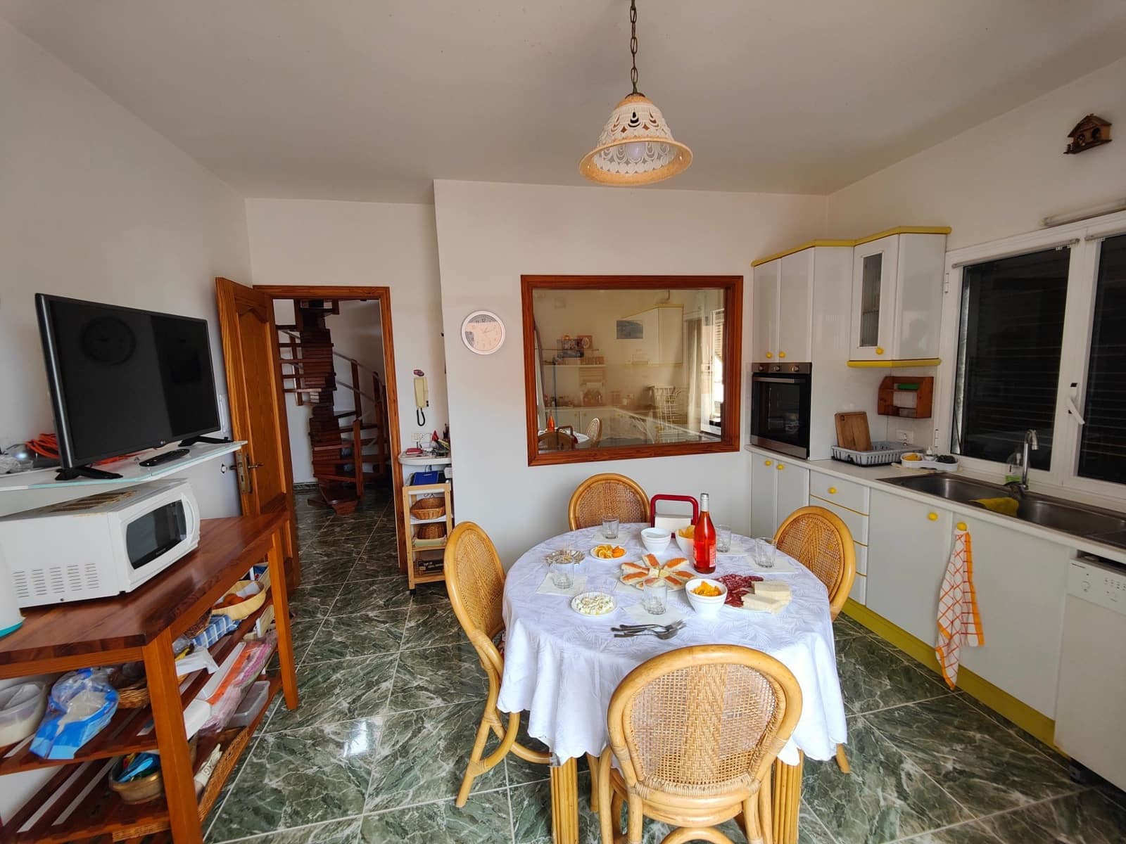 2 soveværelse Byhus til salg i Los Silos med garage - € 295.000 (Ref: 7201881)