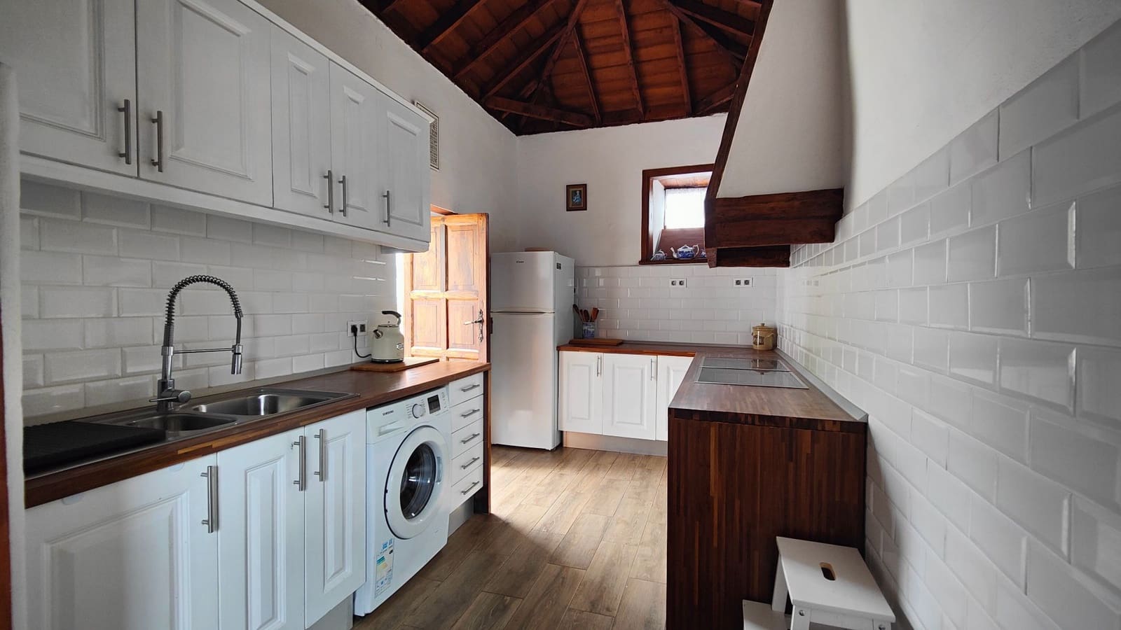 6 soveværelse Villa til salg i Icod de los Vinos med swimmingpool - € 685.000 (Ref: 8376854)