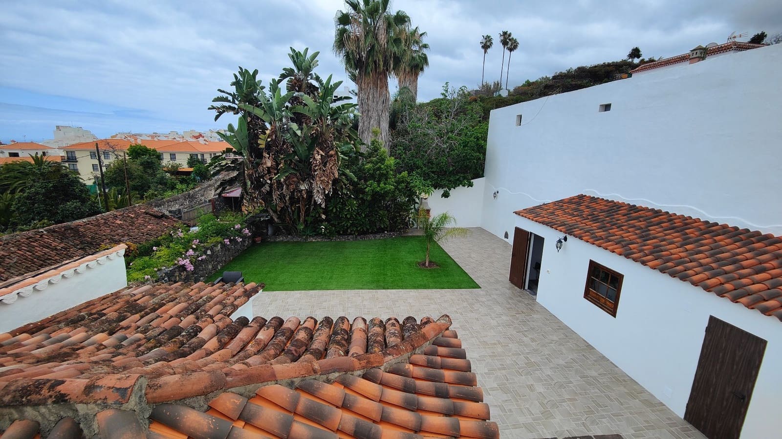 6 soveværelse Villa til salg i Icod de los Vinos med swimmingpool - € 685.000 (Ref: 8376854)