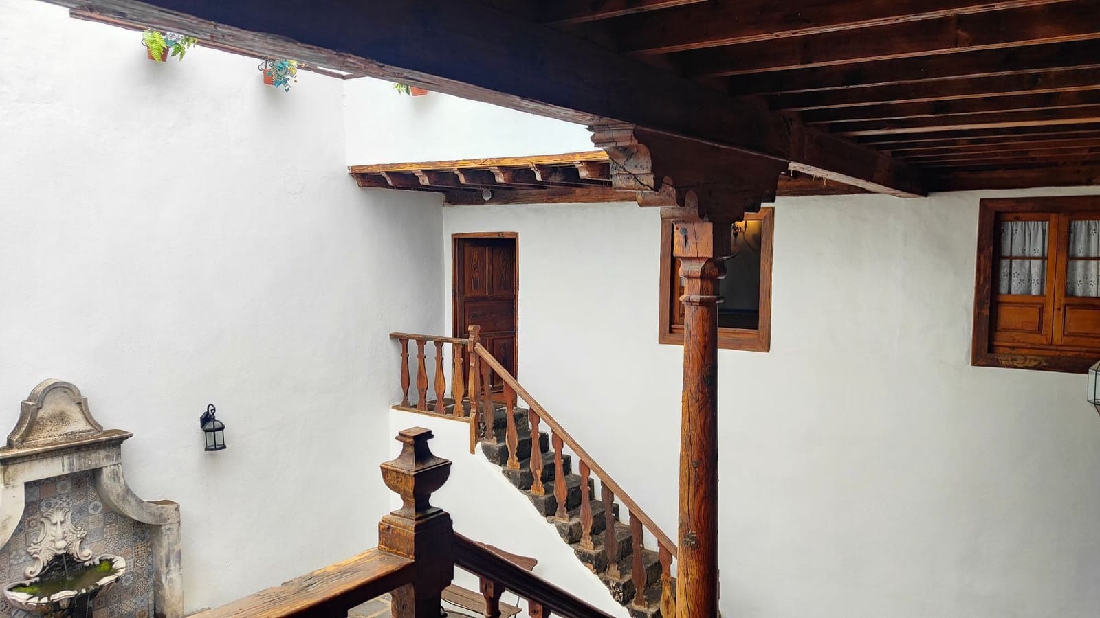 6 soveværelse Villa til salg i Icod de los Vinos med swimmingpool - € 685.000 (Ref: 8376854)