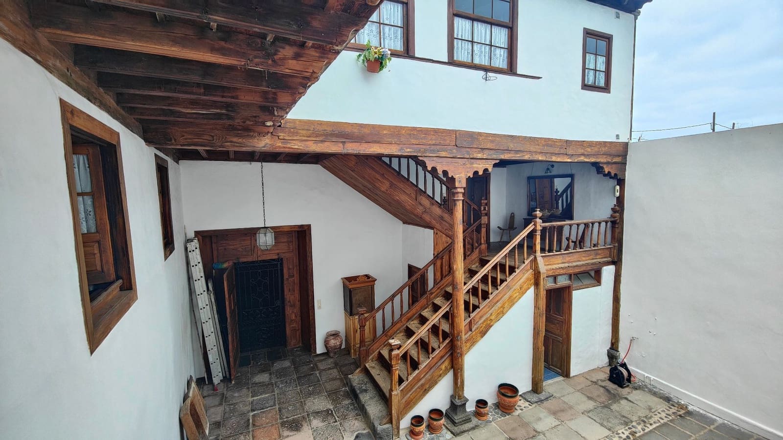 6 soveværelse Villa til salg i Icod de los Vinos med swimmingpool - € 685.000 (Ref: 8376854)