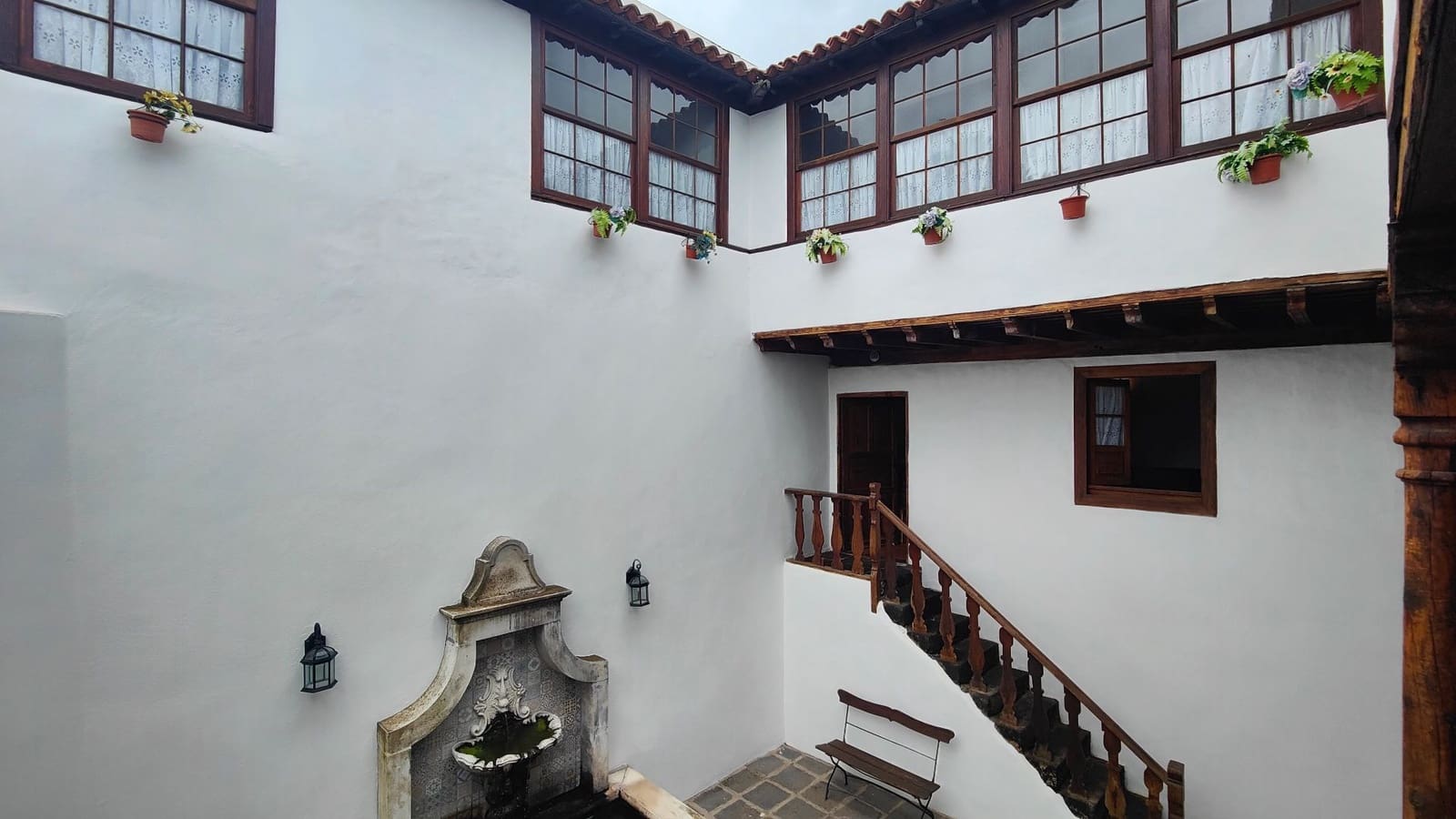 6 soveværelse Villa til salg i Icod de los Vinos med swimmingpool - € 685.000 (Ref: 8376854)