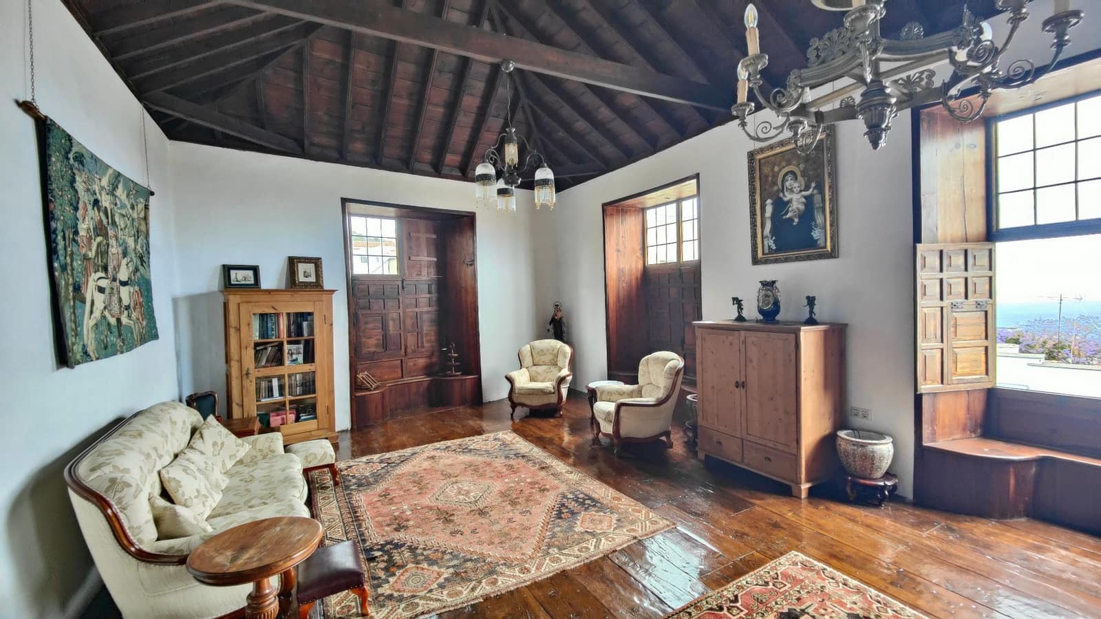 6 soveværelse Villa til salg i Icod de los Vinos med swimmingpool - € 685.000 (Ref: 8376854)