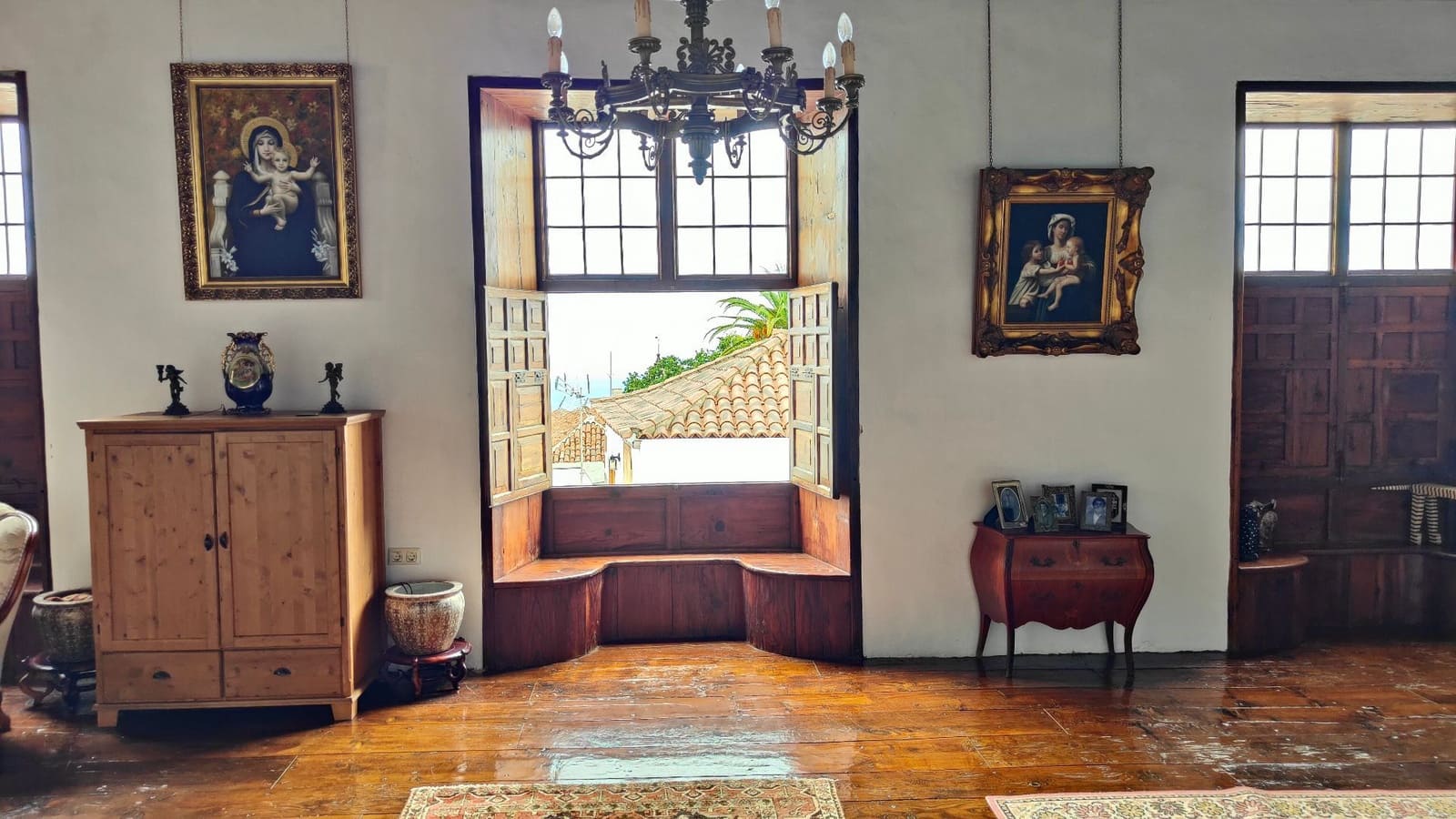 6 soveværelse Villa til salg i Icod de los Vinos med swimmingpool - € 685.000 (Ref: 8376854)