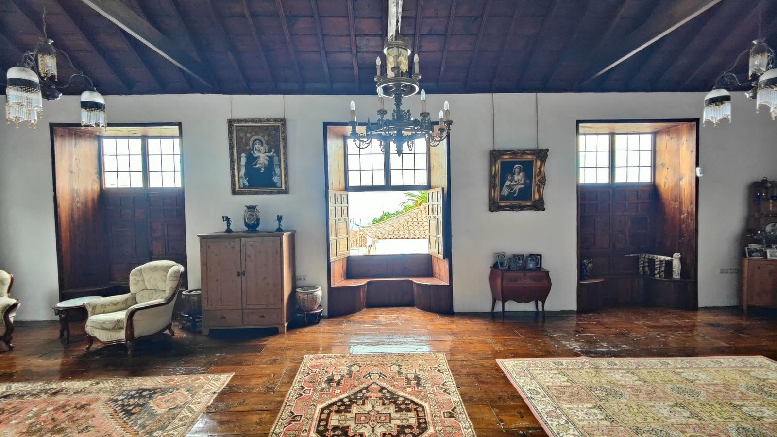 6 soveværelse Villa til salg i Icod de los Vinos med swimmingpool - € 685.000 (Ref: 8376854)