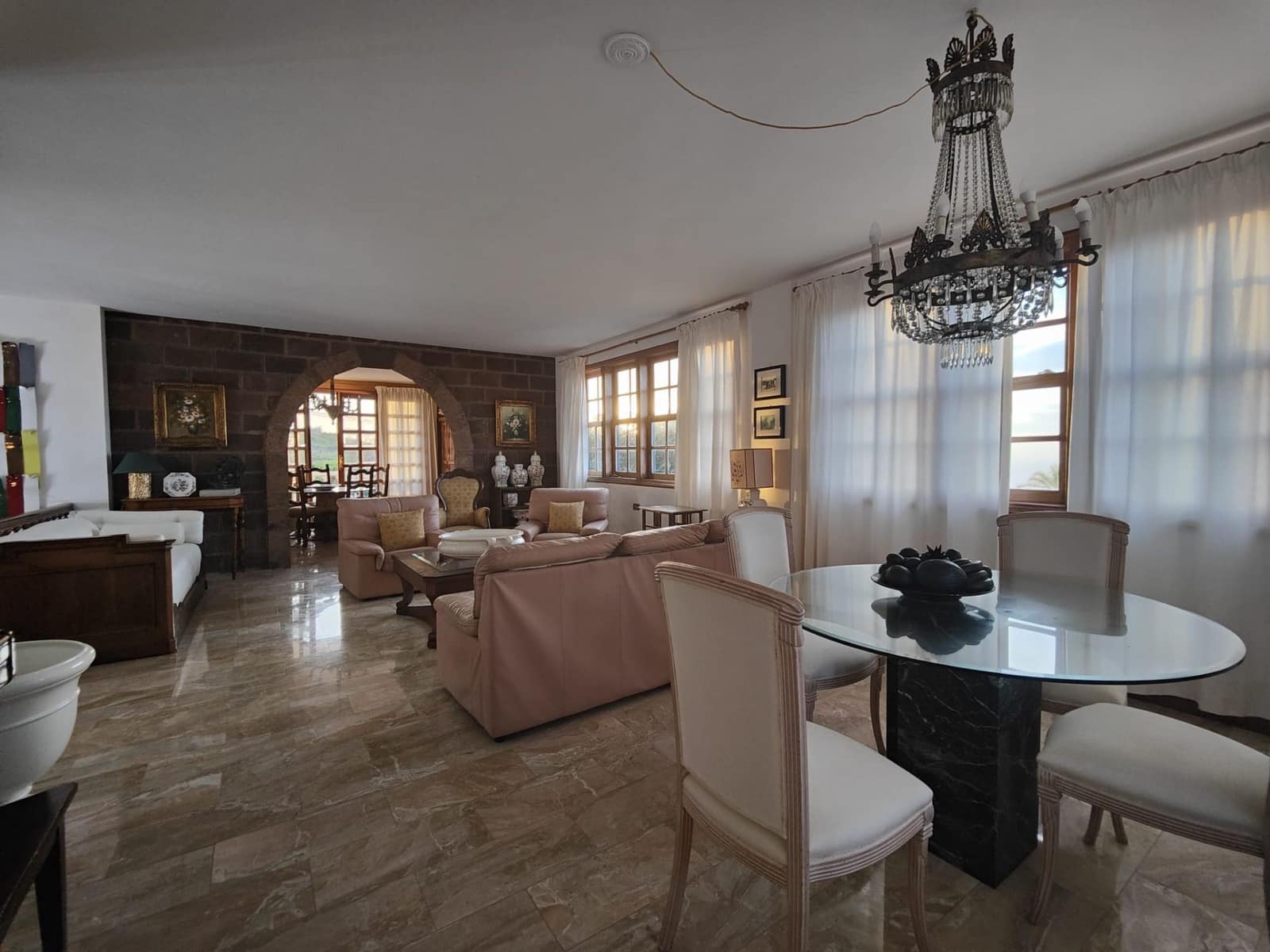4 makuuhuone Huvila myytävänä paikassa Tacoronte - 590 000 € (Ref: 9893730)