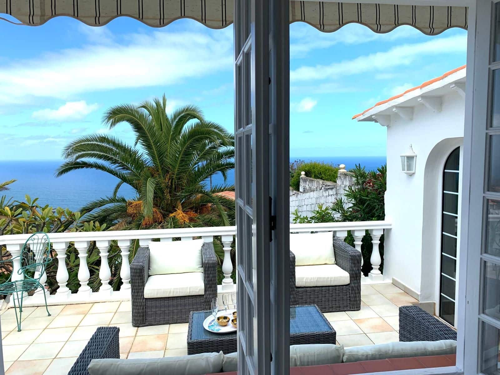 3 Zimmer Villa zu verkaufen in El Sauzal mit Pool Garage - 669.000 € (Ref: 9895813)