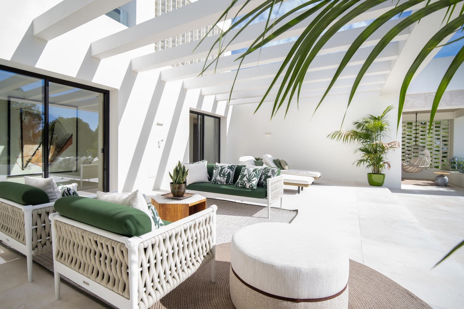 5 slaapkamer Villa te koop in Marbella met zwembad garage - € 12.950.000 (Ref: 8464259)