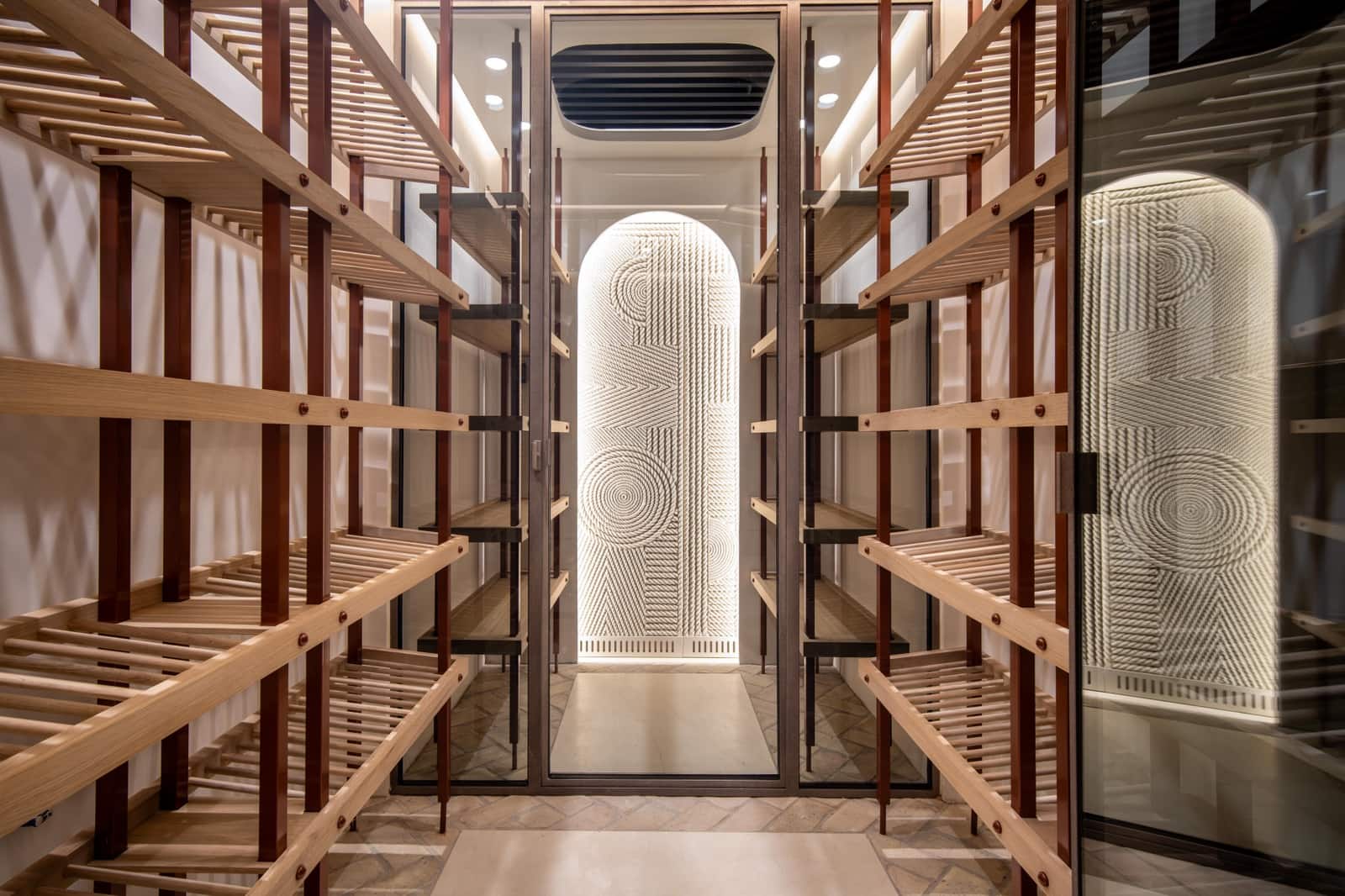 5 slaapkamer Villa te koop in Marbella met zwembad garage - € 12.950.000 (Ref: 8464259)