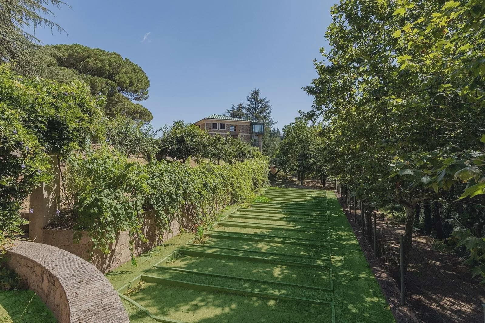 7 soveværelse Finca/Landehus til salg i Sant Hilari Sacalm med swimmingpool garage - € 1.350.000 (Ref: 8464261)