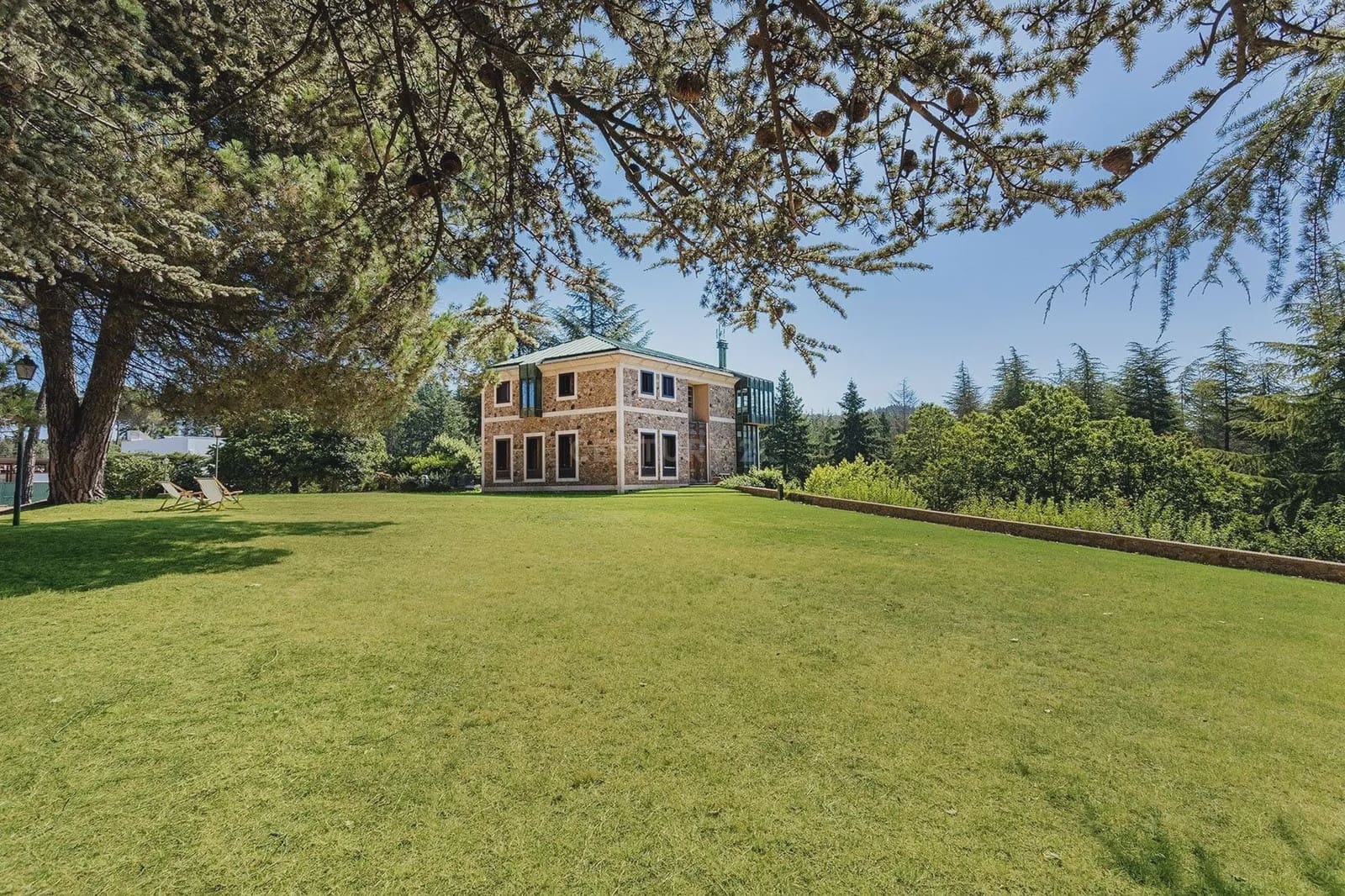 7 soveværelse Finca/Landehus til salg i Sant Hilari Sacalm med swimmingpool garage - € 1.350.000 (Ref: 8464261)