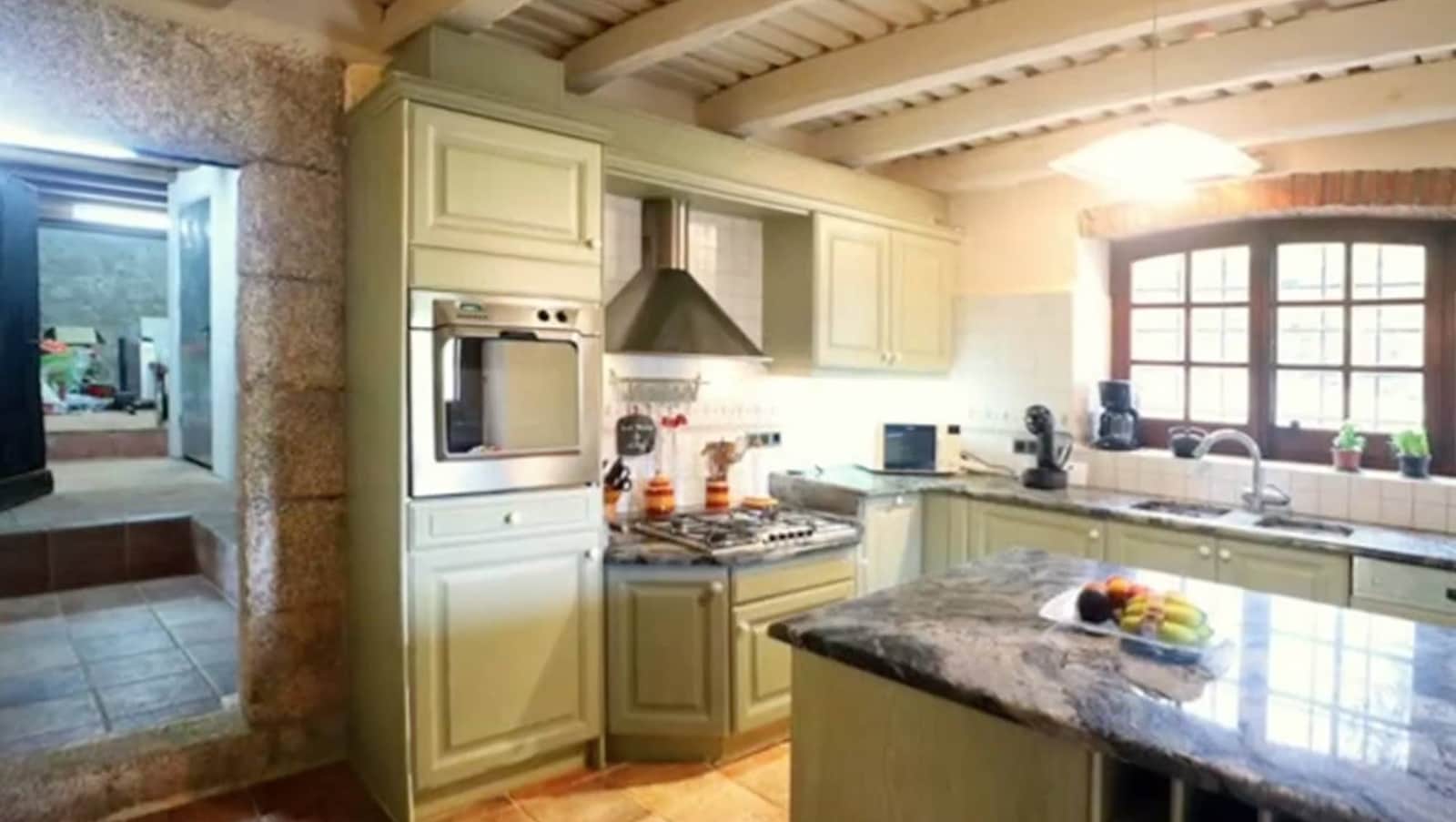 4 soveværelse Lejlighed til salg i Santa Cristina d'Aro med swimmingpool garage - € 975.000 (Ref: 8464262)