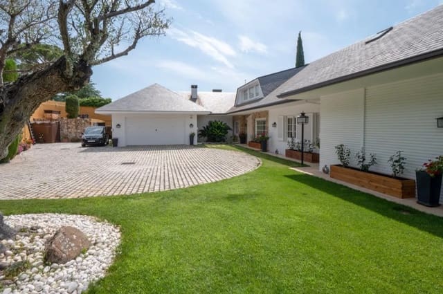 5 camera da letto Villa in vendita in Sant Andreu de Llavaneres con piscina garage - 3.500.000 € (Rif: 8464263)