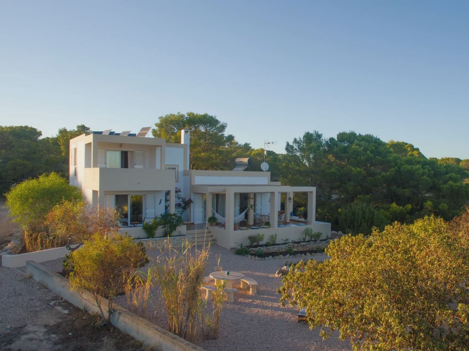 3 slaapkamer Villa te koop in Cap De Barbaria met zwembad garage - € 3.250.000 (Ref: 8464267)