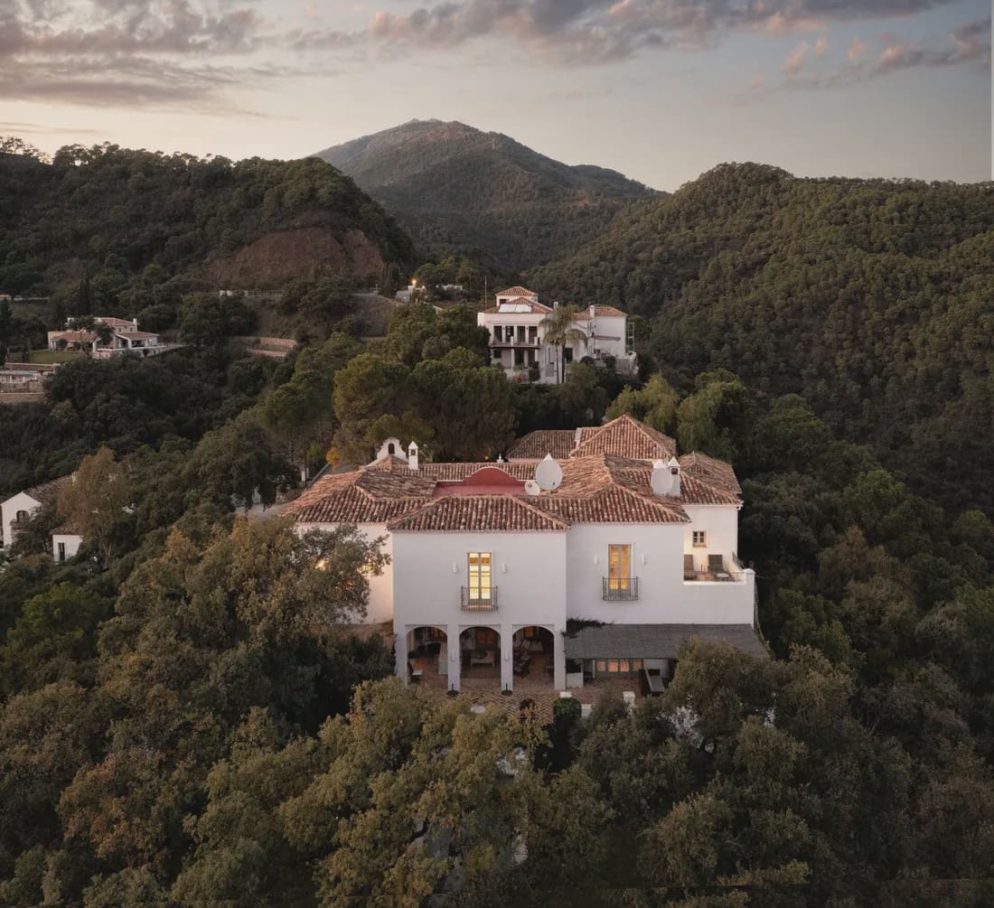 6 soveværelse Finca/Landehus til salg i Marbella med swimmingpool garage - € 6.650.000 (Ref: 8464272)