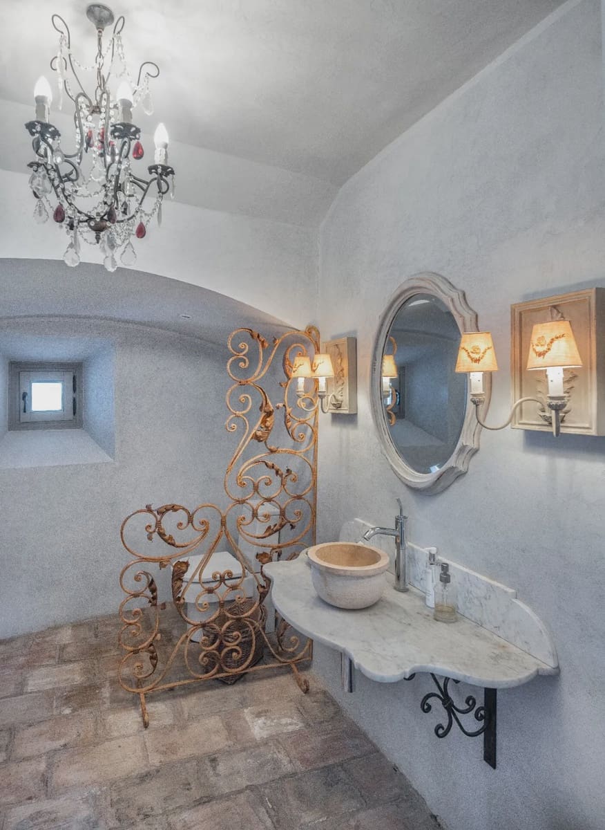 6 soveværelse Finca/Landehus til salg i Marbella med swimmingpool garage - € 6.650.000 (Ref: 8464272)