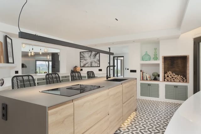 9 Zimmer Villa zu verkaufen in Llafranc, Palafrugell mit Pool Garage - 7.000.000 € (Ref: 8464276)