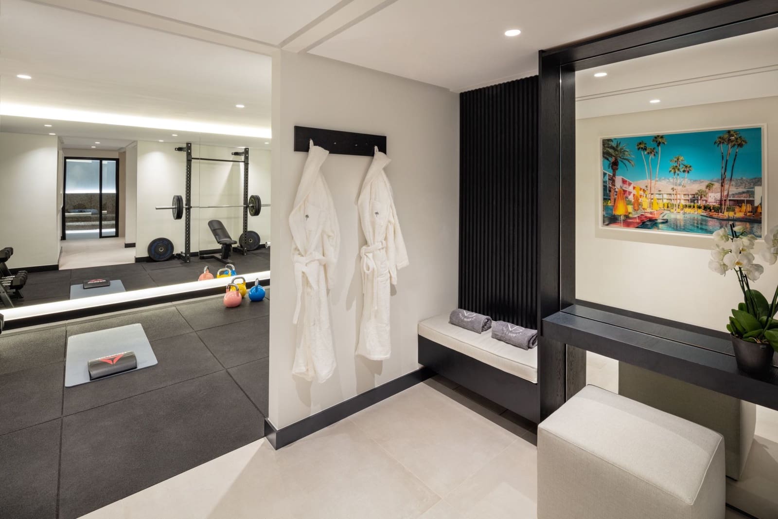 4 soverom Villa til salgs i Nueva Andalucia med svømmebasseng garasje - € 3 690 000 (Ref: 8464280)