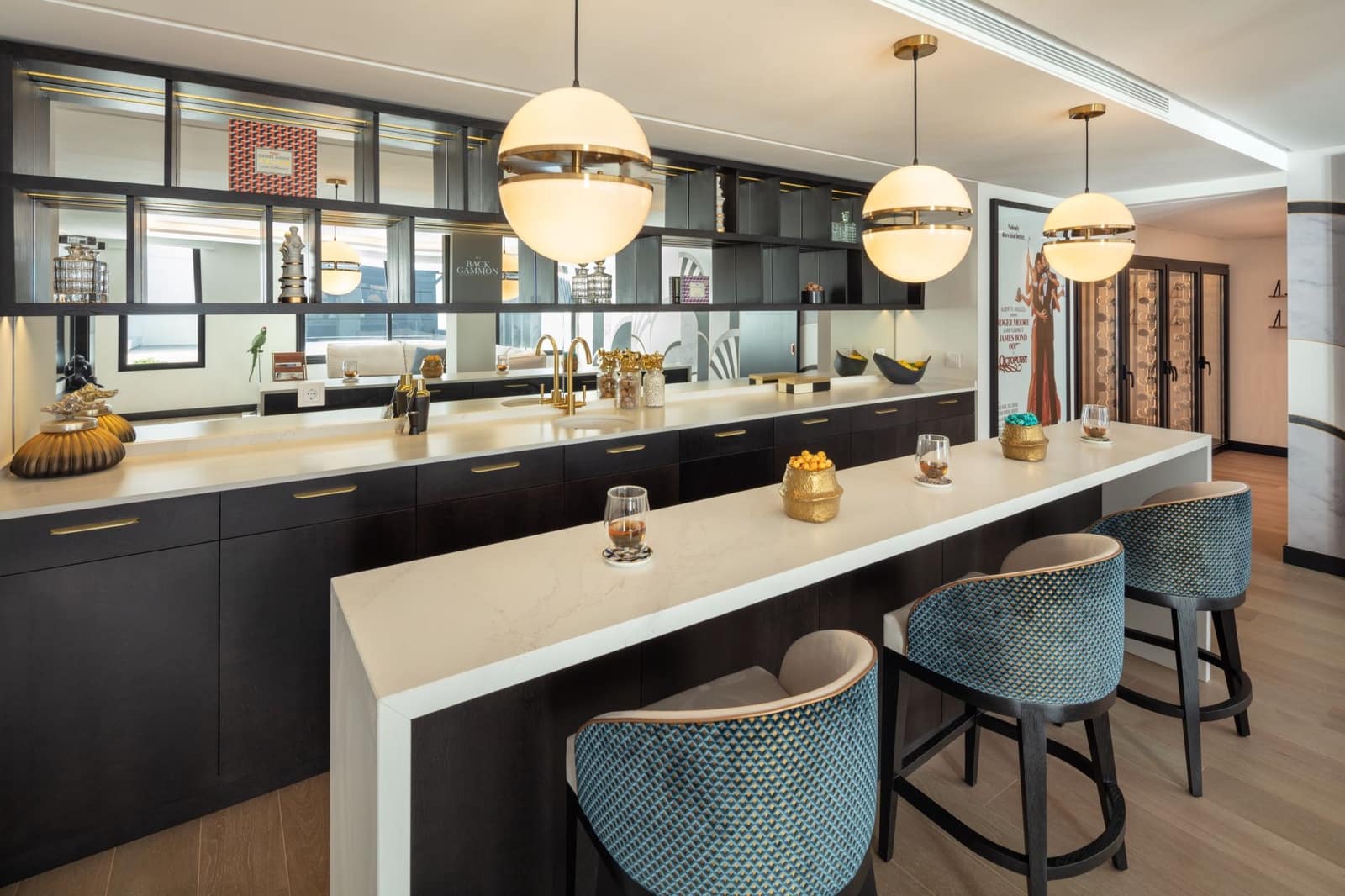 4 soverom Villa til salgs i Nueva Andalucia med svømmebasseng garasje - € 3 690 000 (Ref: 8464280)