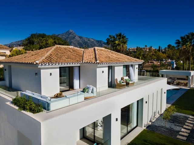 4 sovrum Villa till salu i Nueva Andalucia, Marbella med pool garage - 3 690 000 € (Ref: 8464280)