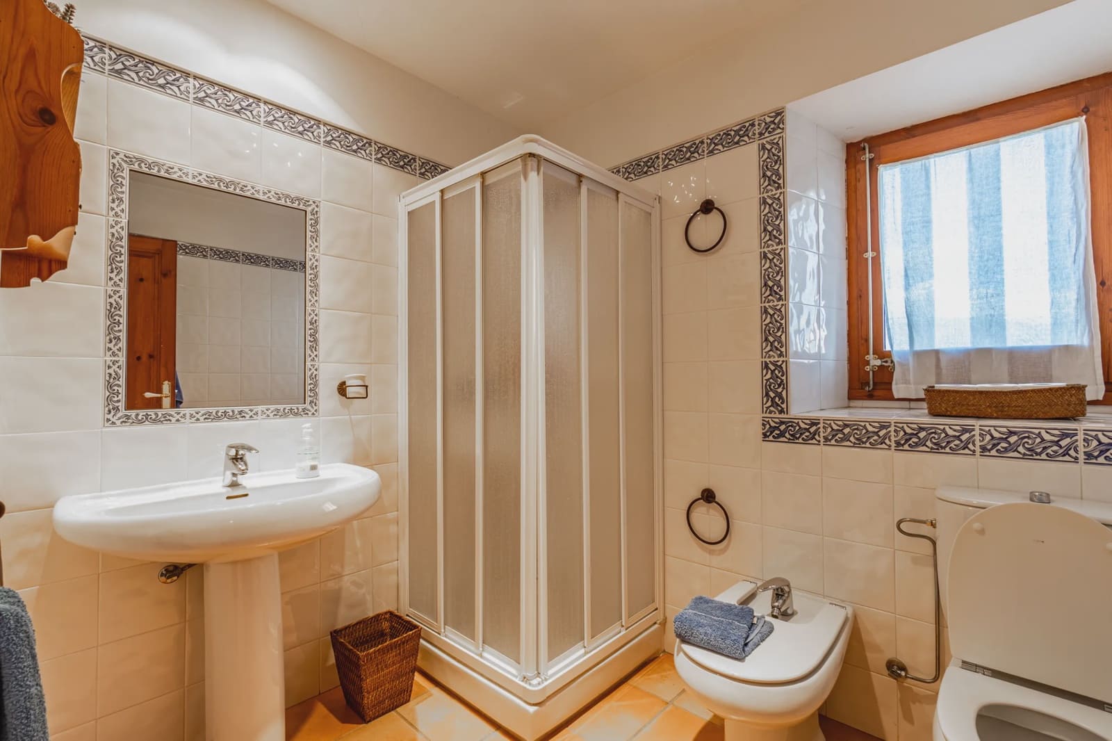 7 soveværelse Finca/Landehus til salg i Agullana med swimmingpool garage - € 1.300.000 (Ref: 8464284)