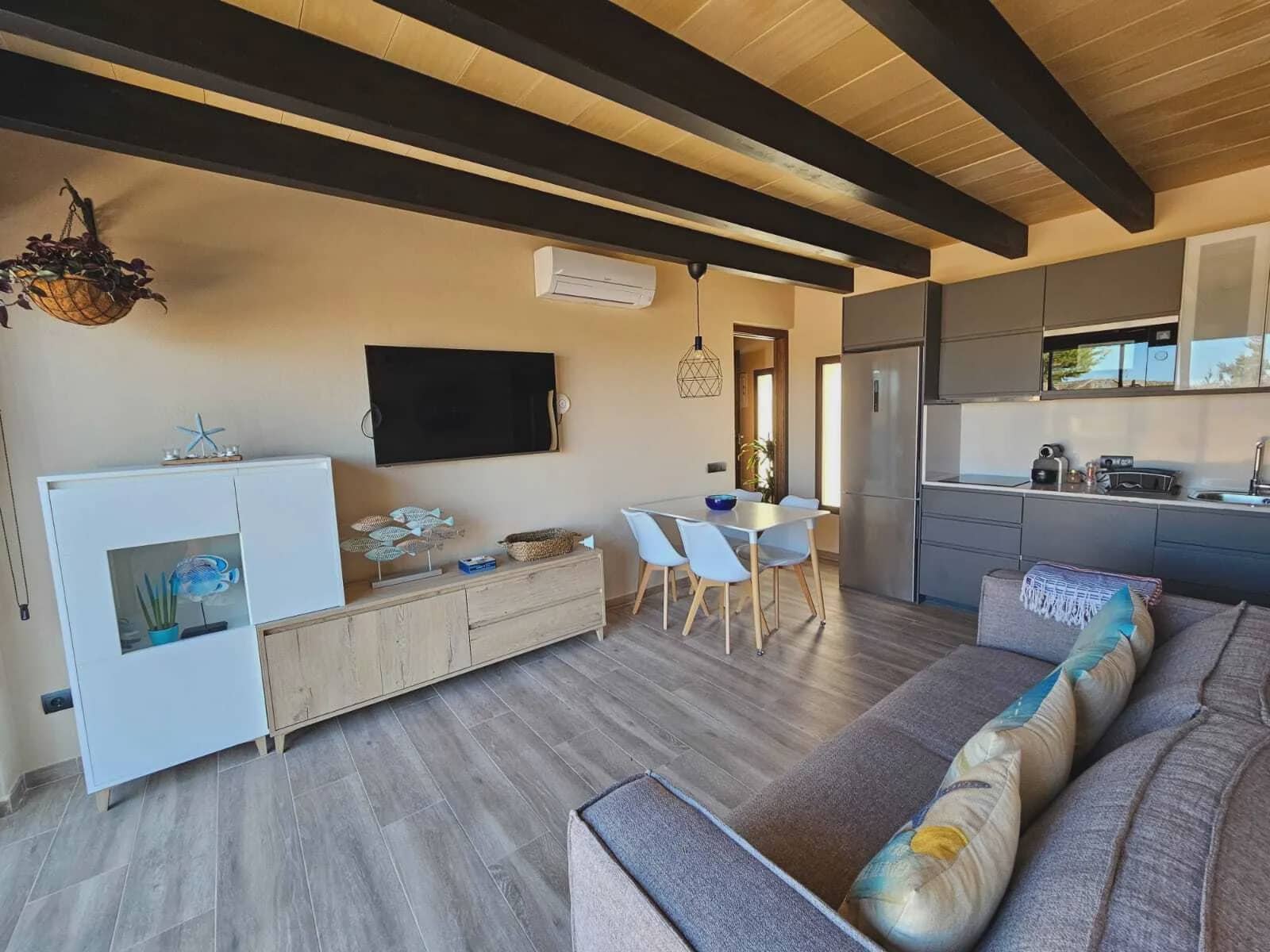 8 sypialnia Willa na sprzedaż w Platja de Migjorn z basenem garażem - 4 500 000 € (Ref: 8464287)