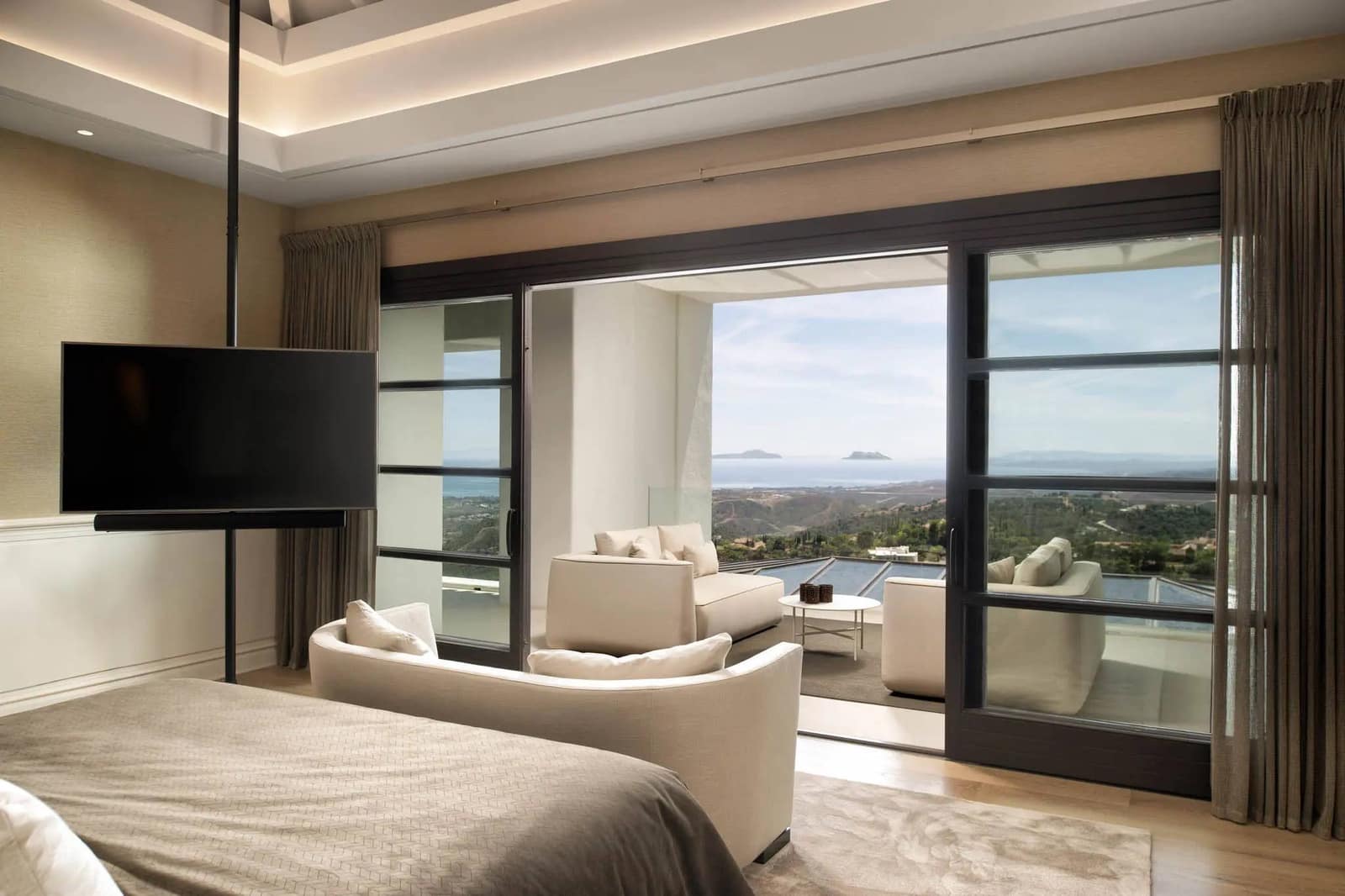 8 bedroom Villa for sale in La Zagaleta with pool garage - € 16,900,000 (Ref: 8464292)