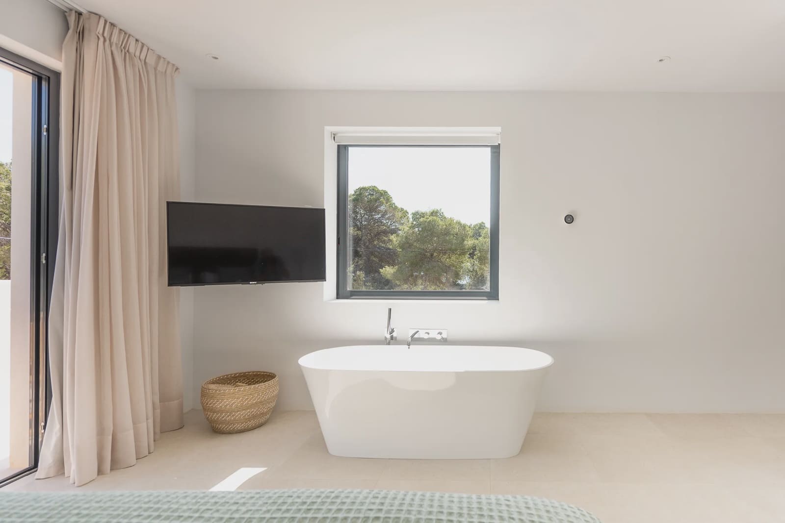 5 soverom Villa til salgs i Santa Eulalia / Santa Eularia med svømmebasseng garasje - € 4 750 000 (Ref: 8464293)