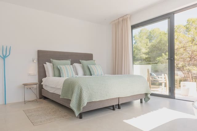 5 sovrum Villa till salu i Santa Eulalia / Santa Eularia med pool garage - 4 750 000 € (Ref: 8464293)