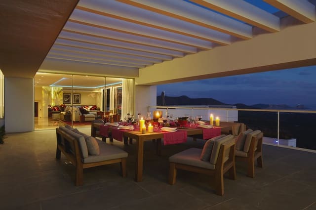 5 soverom Villa til salgs i Es Cubells, San Jose / Sant Josep de Sa Talaia med svømmebasseng garasje - € 11 800 000 (Ref: 8464294)