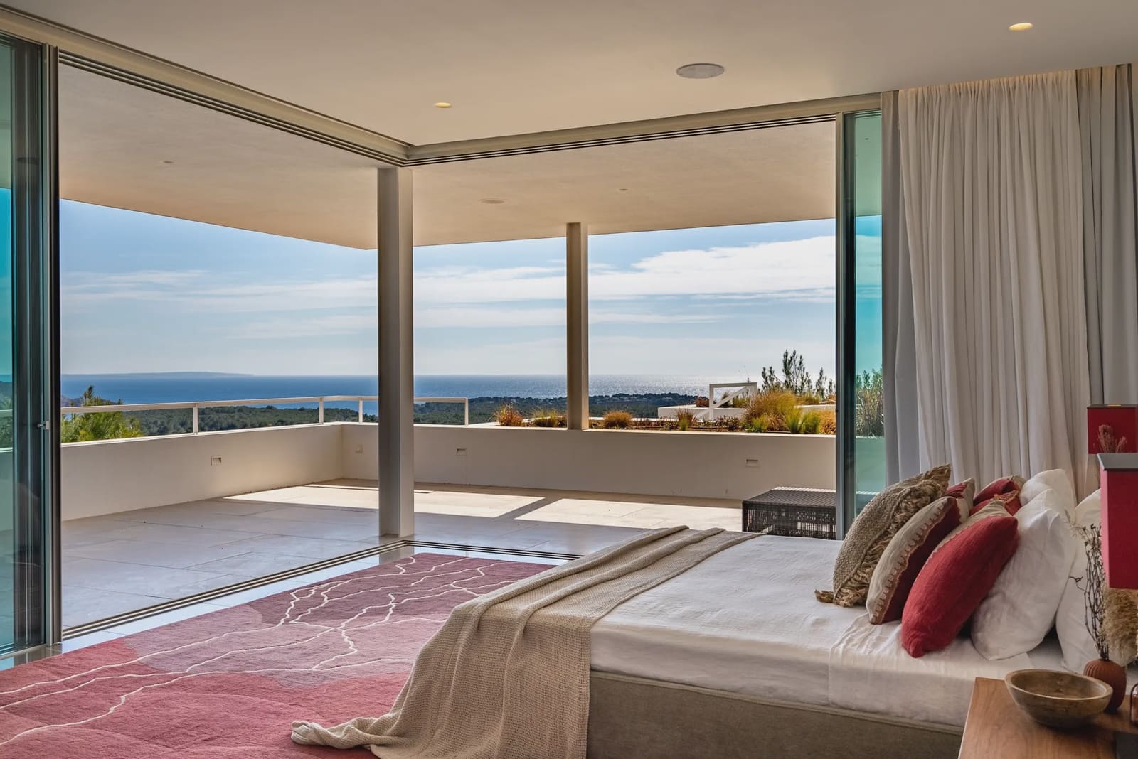 5 soveværelse Villa til salg i Es Cubells med swimmingpool garage - € 11.800.000 (Ref: 8464294)