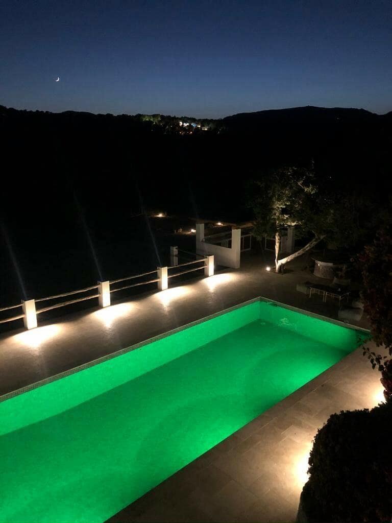 5 soveværelse Villa til salg i Cala Jondal med swimmingpool garage - € 5.550.000 (Ref: 8464296)