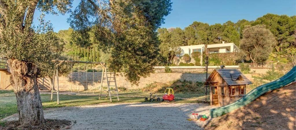 5 soveværelse Villa til salg i Cala Jondal med swimmingpool garage - € 5.550.000 (Ref: 8464296)