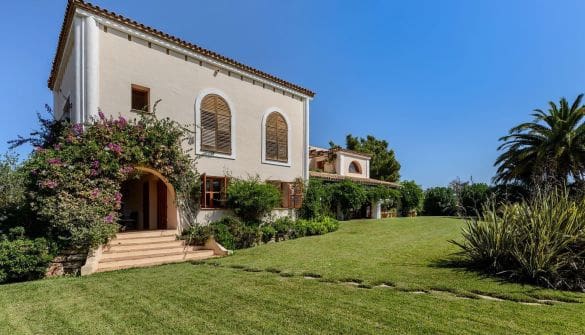 6 soverom Villa til salgs i Sant Carles de Peralta, Santa Eulalia / Santa Eularia med svømmebasseng garasje - € 6 900 000 (Ref: 8464298)