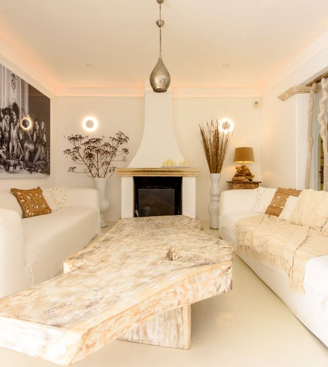 15 bedroom Villa for sale in Cap Martinet with pool garage - € 5,250,000 (Ref: 8464301)