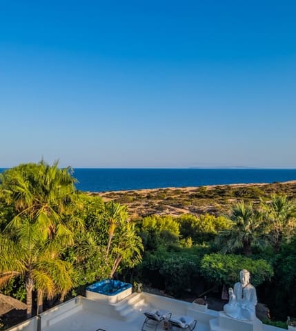 15 soveværelse Villa til salg i Cap Martinet, Ibiza by med swimmingpool garage - € 5.250.000 (Ref: 8464301)